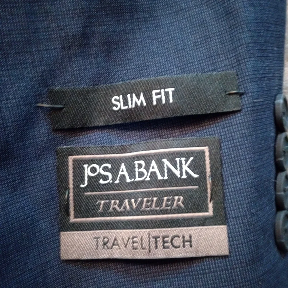 Jos A Bank Travel‎ Tech Blazer Jacket 46R Navy Blue Wool Blend Slim Fit Stretch